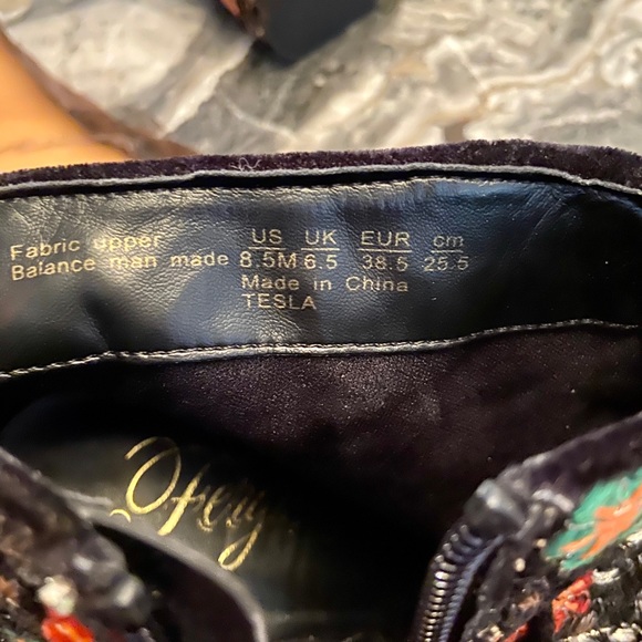 Fergie Tesla embroidered ankle bootie - Picture 7 of 7